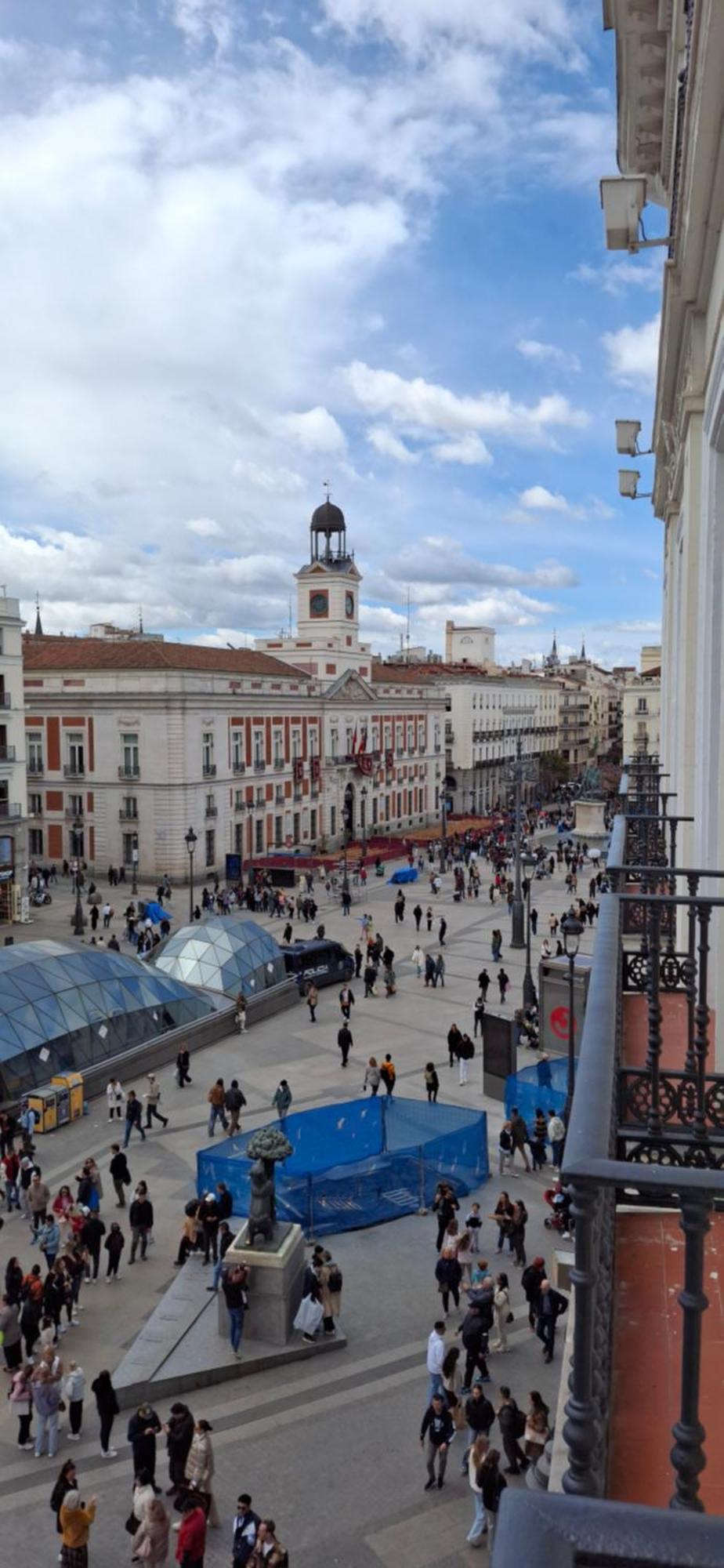 Fortinn Puerta Del Sol มาดริด ภายนอก รูปภาพ