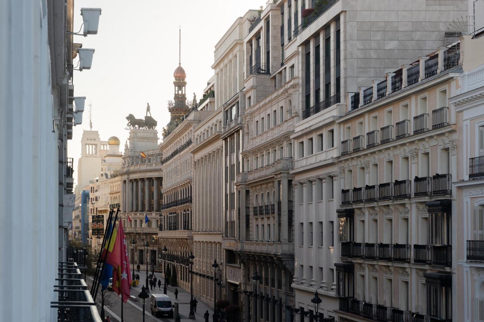 Fortinn Puerta Del Sol มาดริด ภายนอก รูปภาพ
